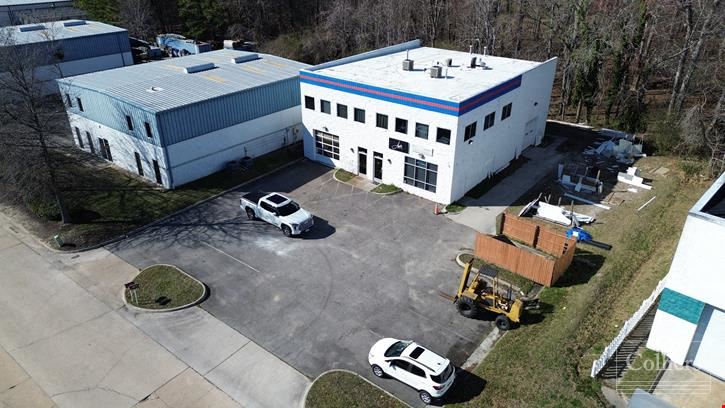 Freestanding Office/Warehouse Building | Ideal for Owner Occupant