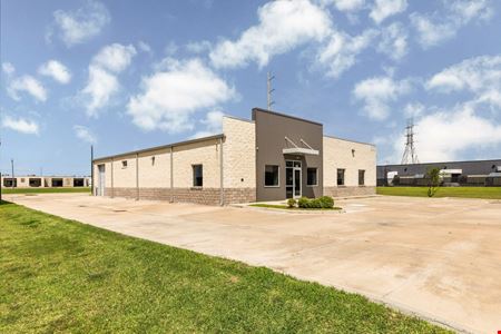 Preview of Industrial space for Rent at 220 Ibis St