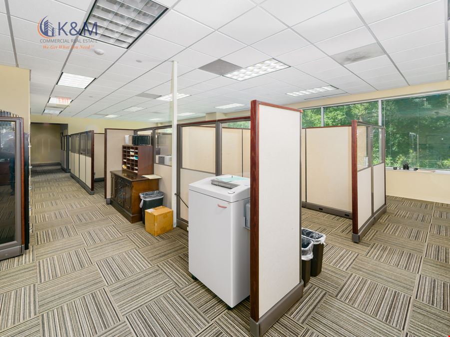 Sunset Prof. Center top floor office space