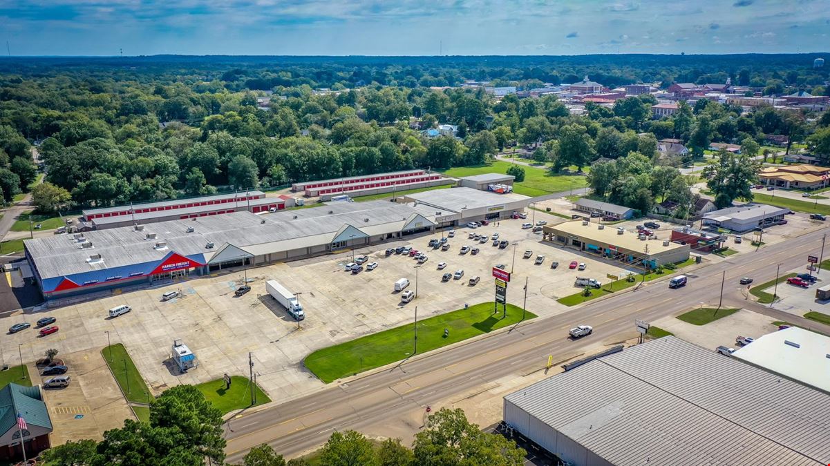 Shopping Center Hope Arkansas