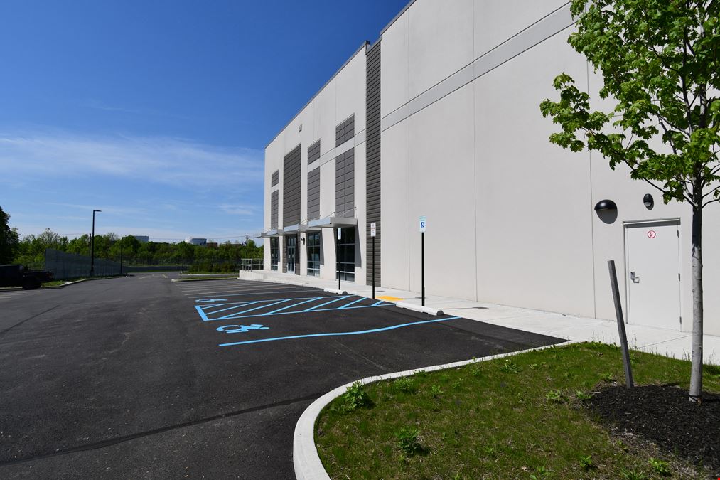 Newburgh Commerce Center