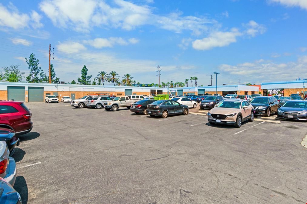 100% Leased Multi-Tenant Flex Center