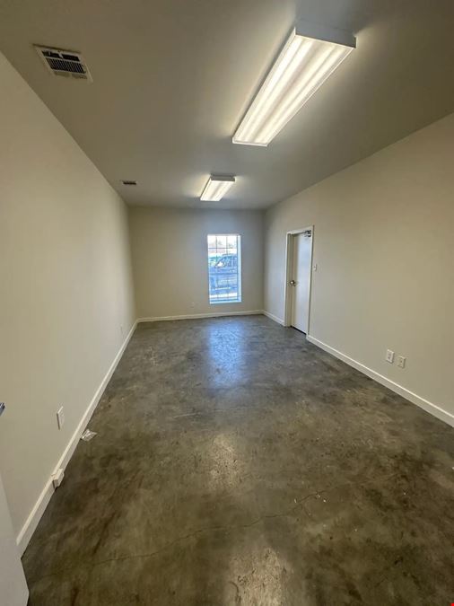 Industrial for Sale or Lease in Scott, LA