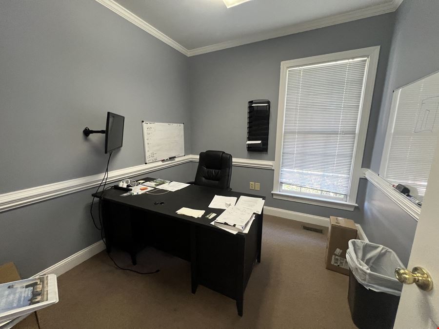 6516 Dental Ln
