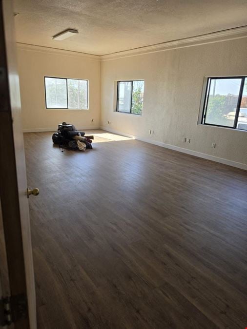 6903 Cactus CT