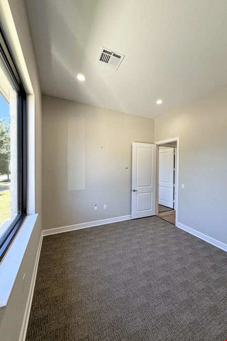 625 Regal Row