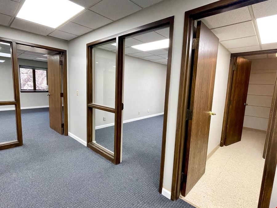 5113 N Executive Dr Suite 106