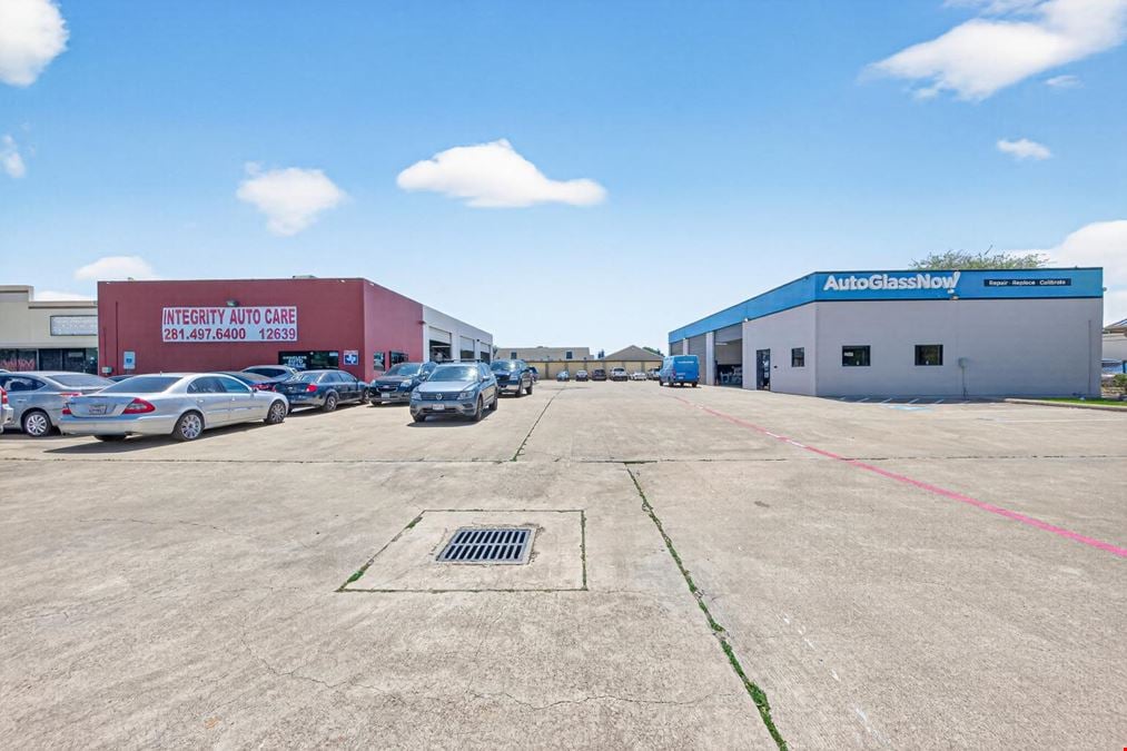 12639 Westheimer Rd., Houston, TX 77077