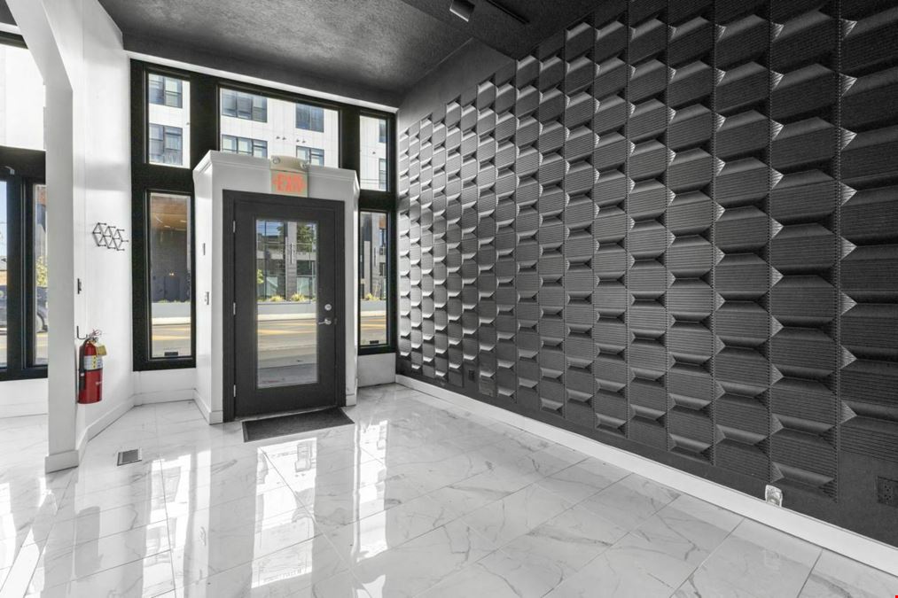 225 E 5th Ave