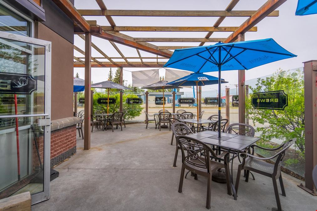 Popular Restaurant & Bar Includes ±7,000 SF Building and 1.53 AC