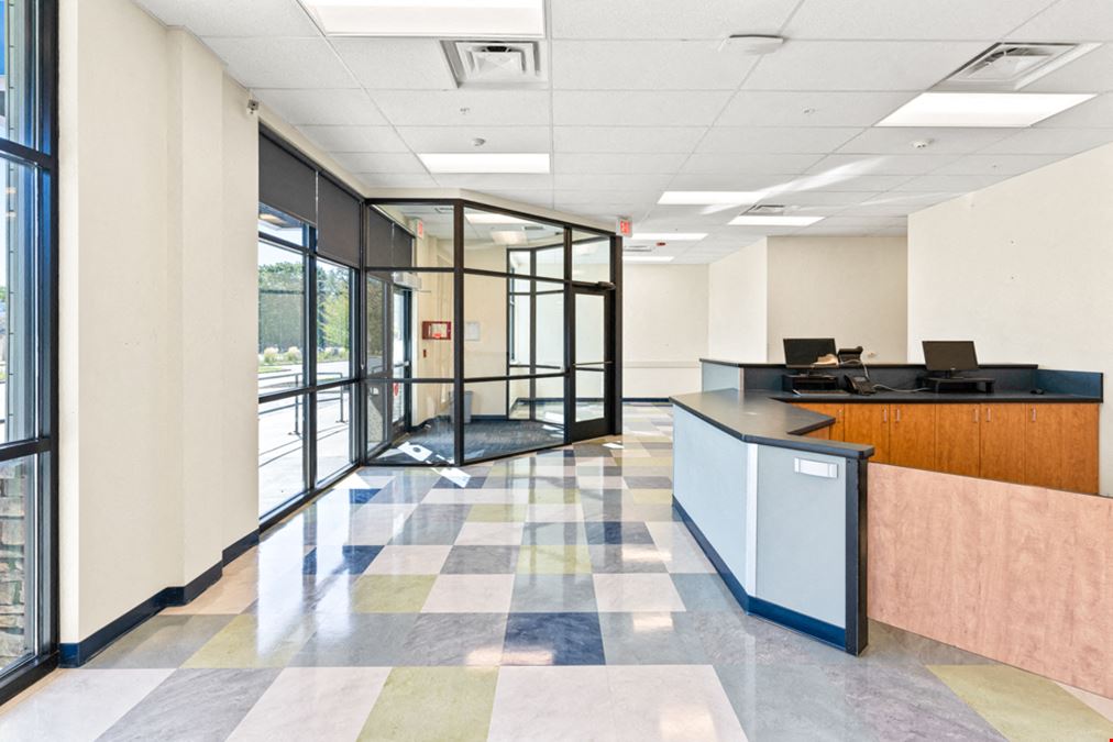 Standalone Medical/Retail Building