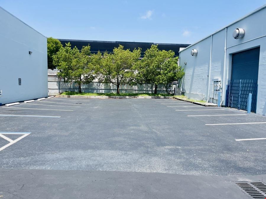 1120 NW 54th St