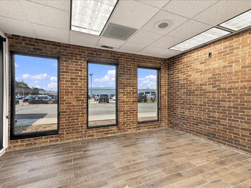 800 W. Morris Blvd