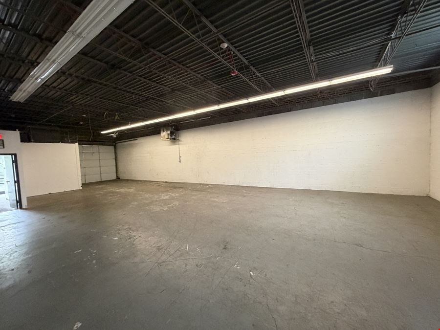 Small Industrial/Flex Spaces in Alsip