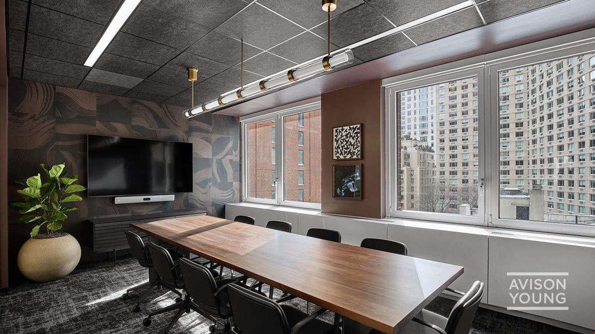 1900 Broadway - Industrious - Upper West Side