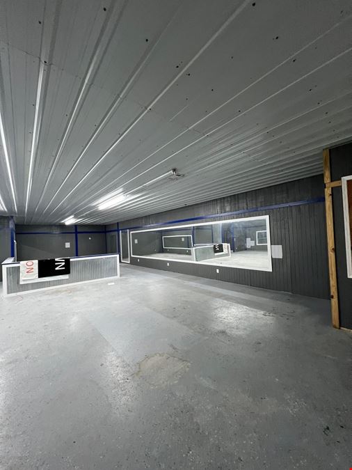 Office/Retail Space on Denny Avenue