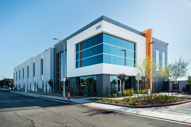 Preview of Industrial space for Rent at 2390-2444 North American Way