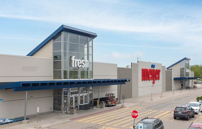 Preview of Retail space for Rent at 3700 17 Mile Rd., N.E.