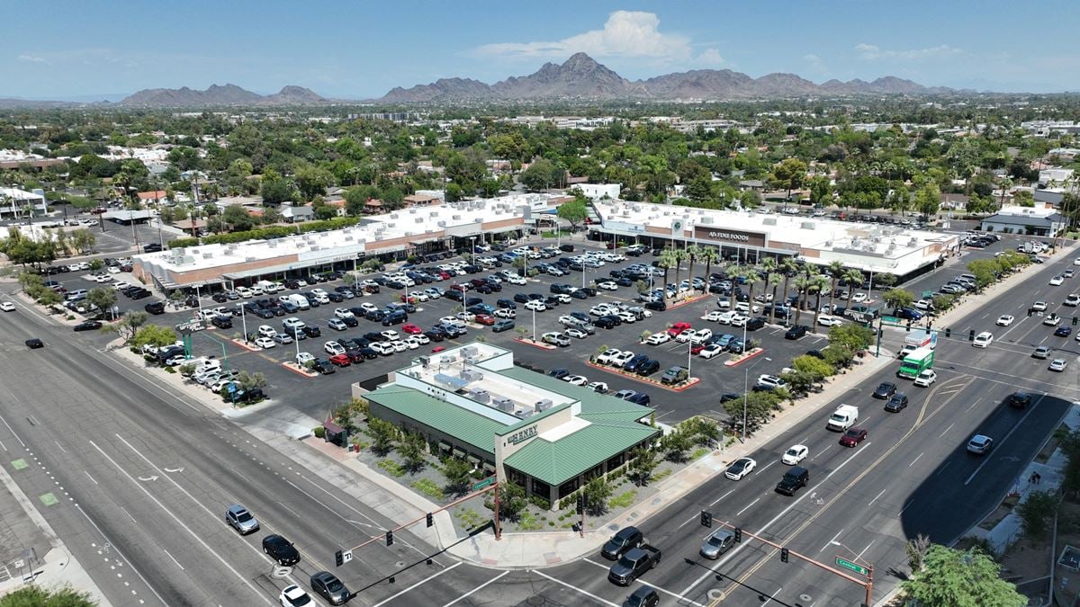 Uptown Plaza