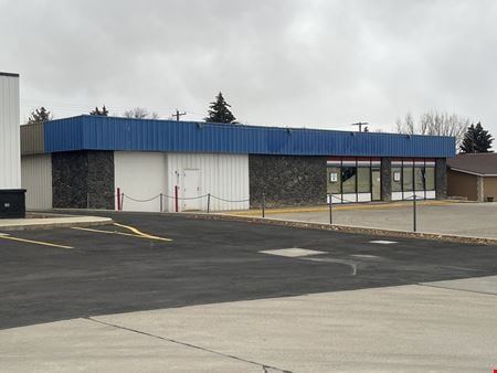 Preview of Retail space for Rent at 577 W Coulter Ave