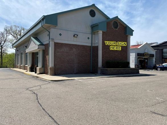 Preview of Retail space for Rent at 35 W Long Lake Rd
