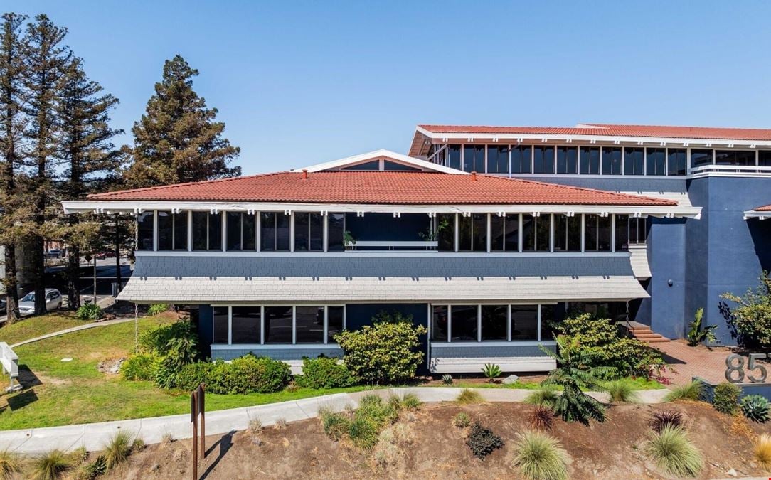 851 Irwin St | 29,923 SF | Fully Leased | Office Building