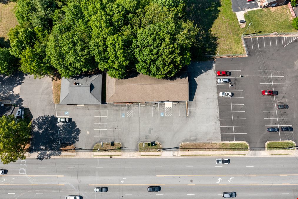 910-916 E. Garrison Boulevard