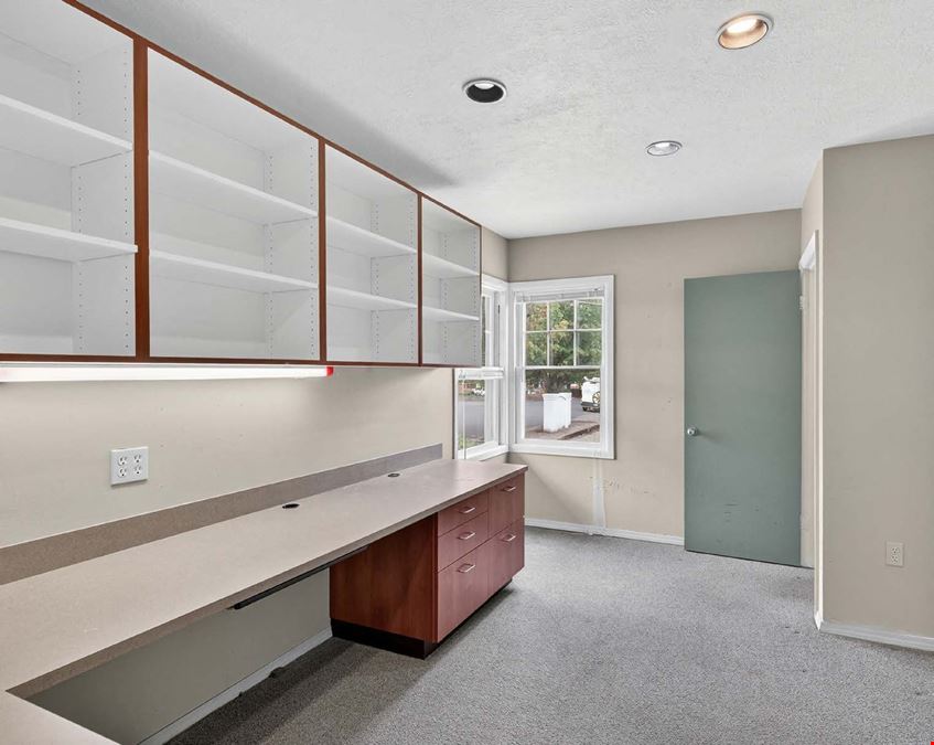 4340 SW 110th Ave