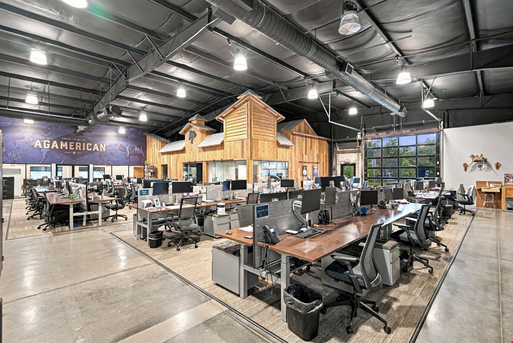 Parkway Corporate Center Flex Building