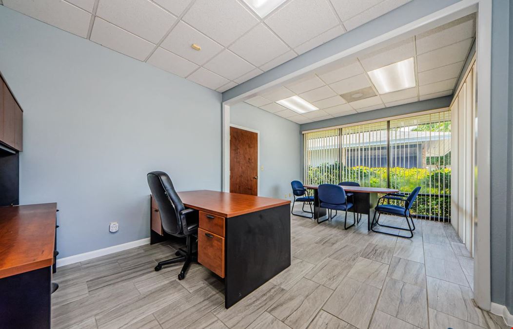 Stand-alone Medical or Professional Office Space in Safety Harbor, FL