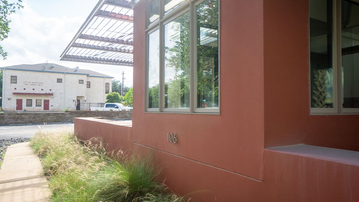 Axis Design Building