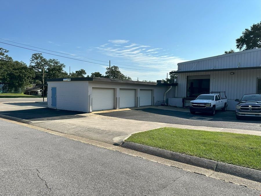 3465 SF Warehouse | For Lease