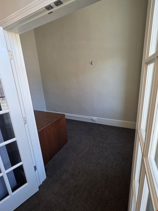 Second Floor Suite