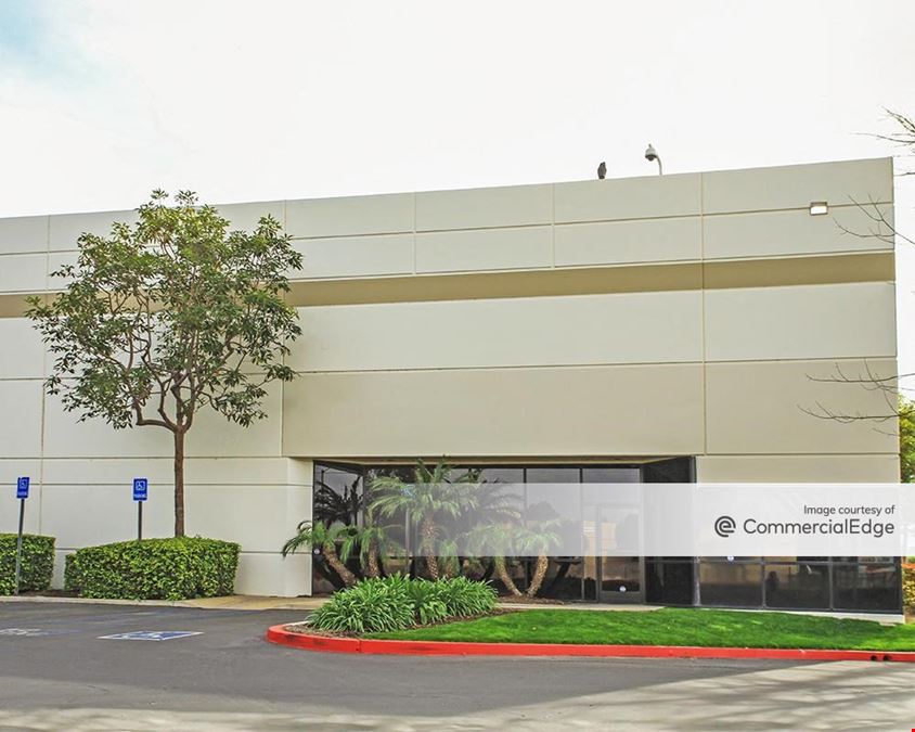 451 Cota St.