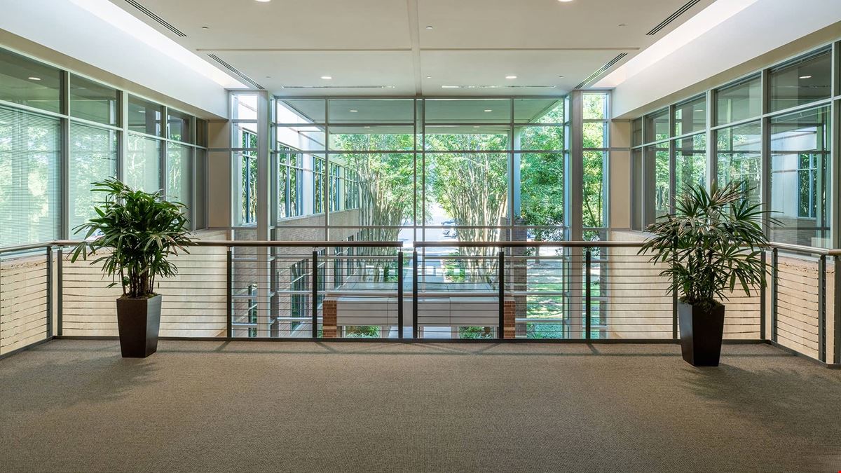 Amber Oaks Corporate Center - Building G