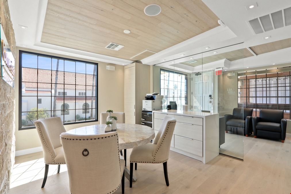 High Image Office Condo For Sale near Orange Circle