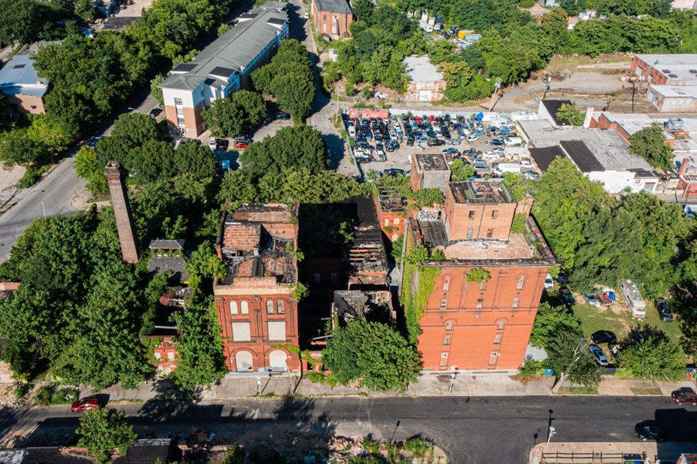 1 Willard St 21223