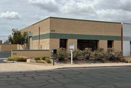 Preview of Industrial space for Rent at 917, 929 E Isabella Ave