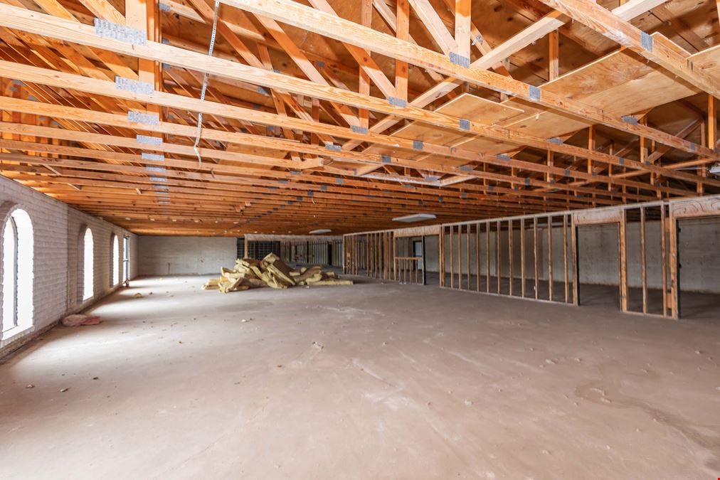 2400 SE 27th Ave