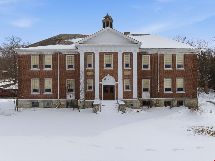 13 Academy Hill Rd