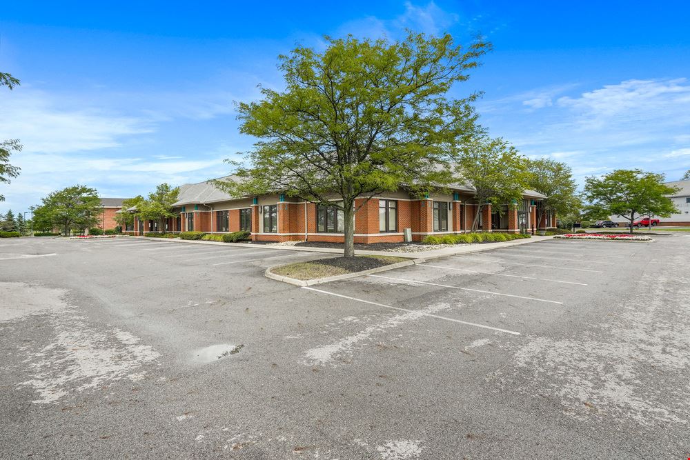 10567 Sawmill Parkway