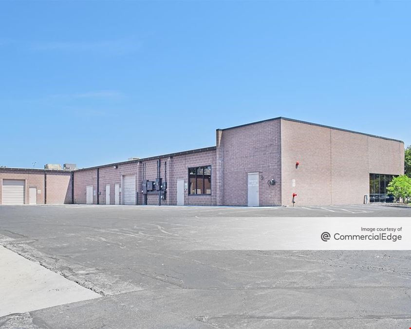 Kansas Commerce Center - 15359-15379 West 95th Street