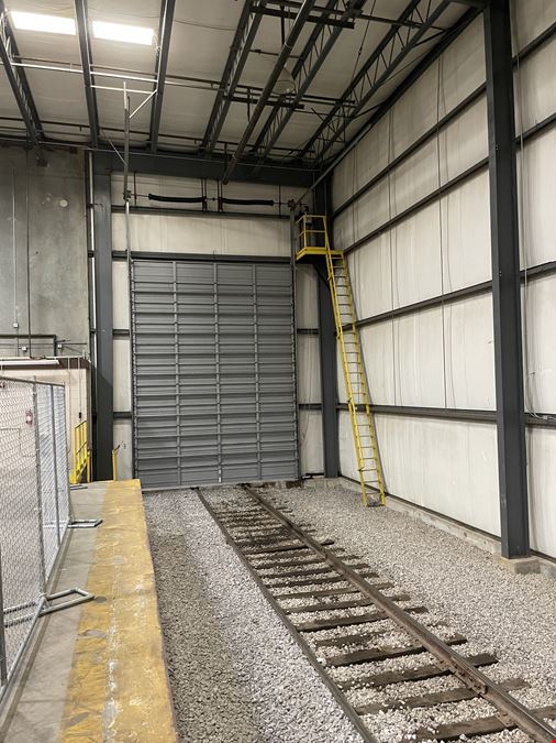 Class "A" Rail Served Distribution Center