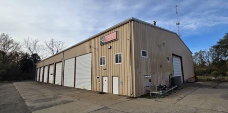 Preview of Industrial space for Rent at 3414 Aurelius Rd