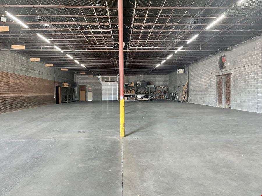 Warehouse For Lease