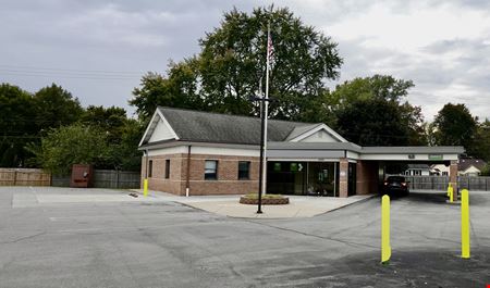 Preview of commercial space at 1000 S Saginaw Rd
