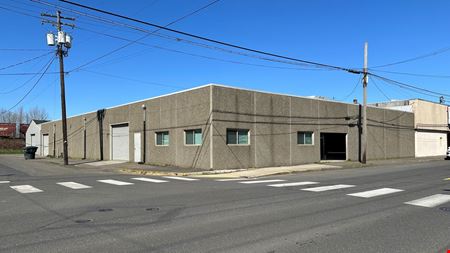 Preview of Industrial space for Rent at 613 S Pacific Ave