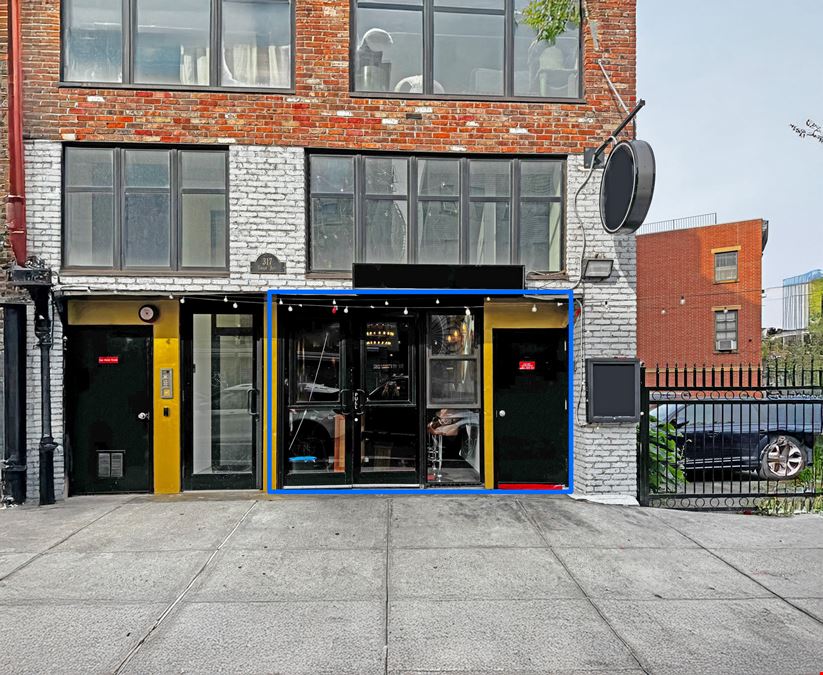 2,000 SF | 317 Union Avenue | Corner Turn-Key Restaurant with Glass Frontage for Sale