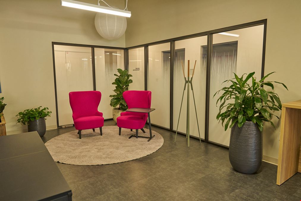 Downtown Class A Office, Unit 301