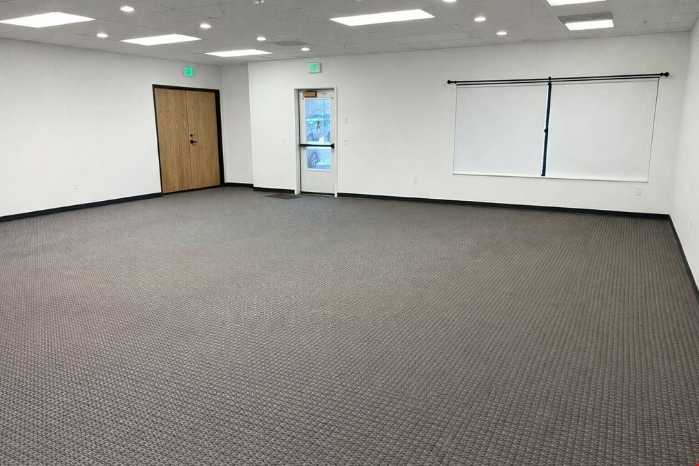 9895 W Remington Pl